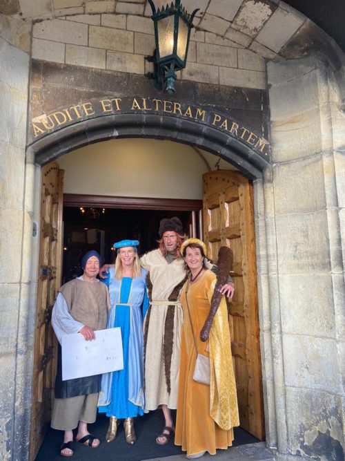 Vrijwilligers gezocht!