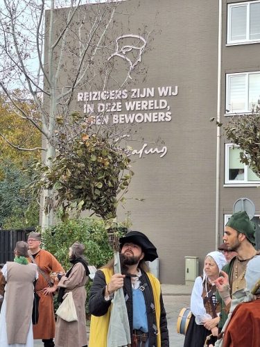 09-20251018_110827_Hildert